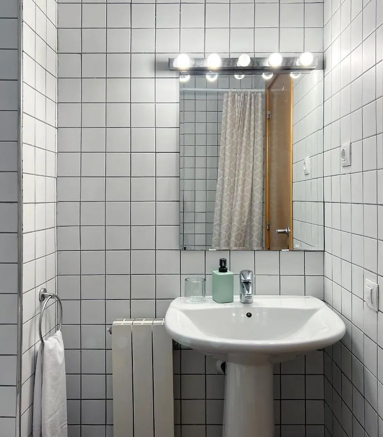 ברצלונה Stay U-Nique Apartments Seneca II ספרד